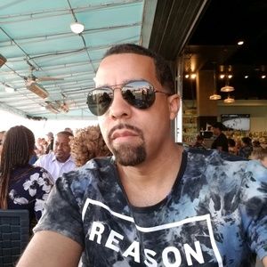 Meet your Posher, Lonnie